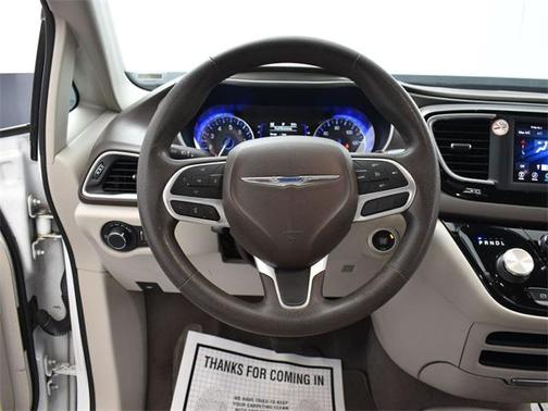 2021 Chrysler Voyager LXI