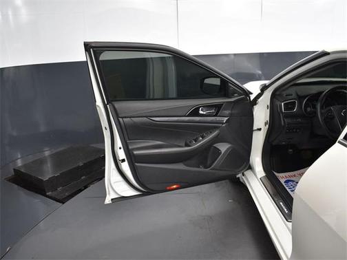2021 Nissan Maxima 3.5 Platinum