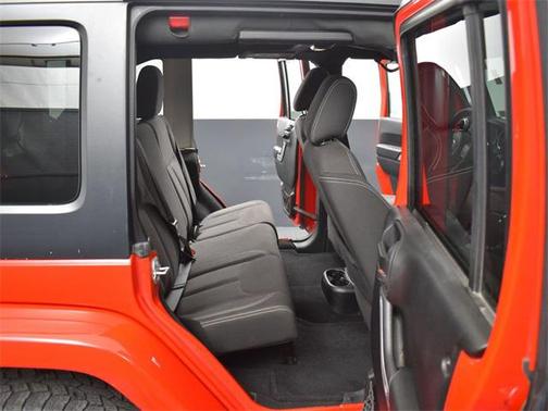 2018 Jeep Wrangler JK Unlimited Sahara