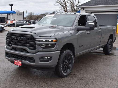 2026 RAM 2500 Laramie Crew Cab 4x4 8' Box