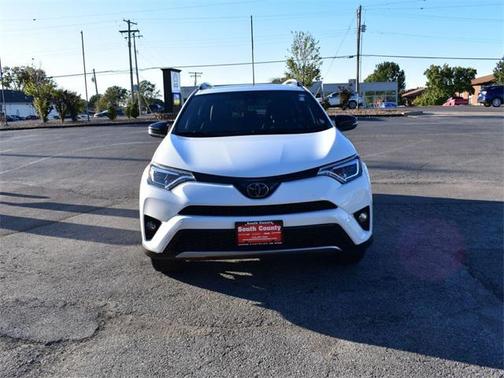 2018 Toyota RAV4 SE