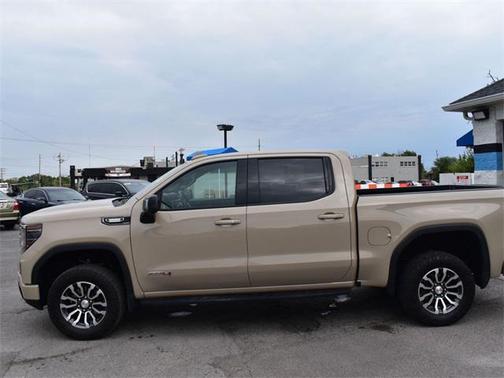 2023 GMC Sierra 1500 AT4