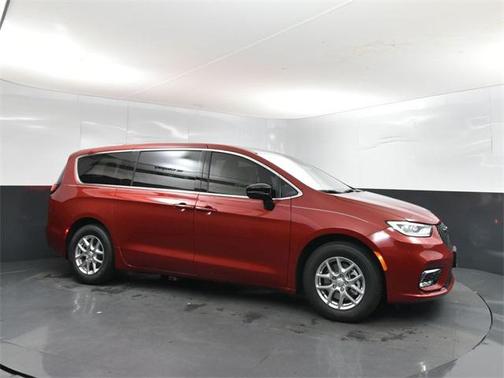 2026 Chrysler Pacifica L