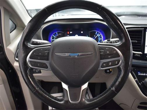 2021 Chrysler Pacifica Hybrid Touring L
