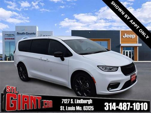 2026 Chrysler Pacifica L