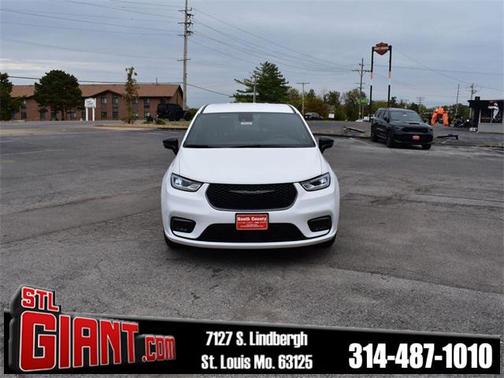 2026 Chrysler Pacifica L