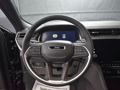 2026 Jeep Grand Cherokee Altitude