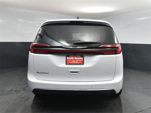 2026 Chrysler Pacifica L