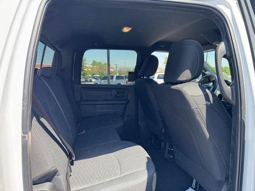 2025 RAM 3500 Tradesman Crew Cab 4x4 8' Box