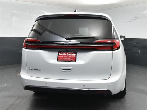 2026 Chrysler Pacifica L