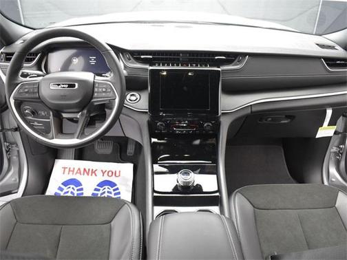 2025 Jeep Grand Cherokee L Altitude