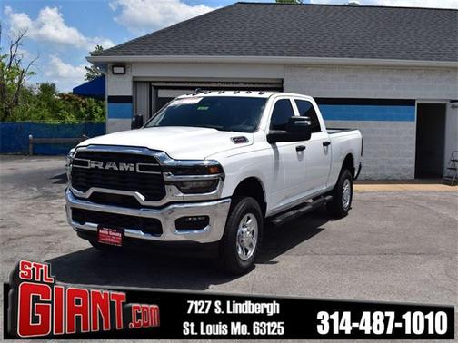 2025 RAM 2500 Tradesman Crew Cab 4x4 6'4' Box