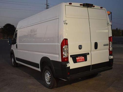 2026 RAM ProMaster 2500 Tradesman