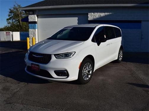 2026 Chrysler Pacifica L
