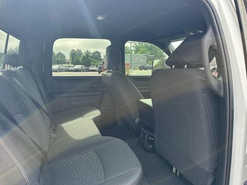 2025 RAM 2500 Tradesman Crew Cab 4x4 6'4' Box