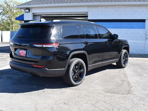 2025 Jeep Grand Cherokee L Altitude
