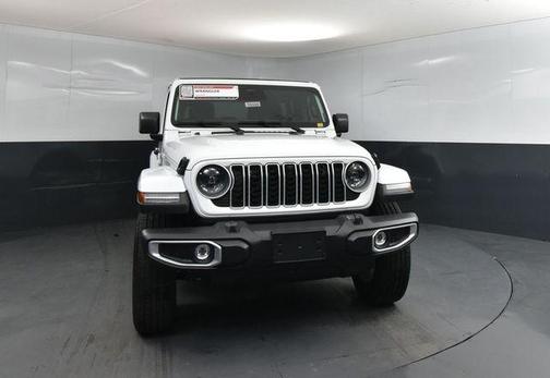 2026 Jeep Wrangler 4-Door Sahara 4x4