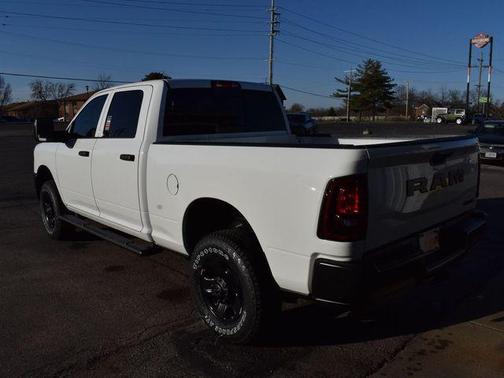 2026 RAM 2500 Tradesman Crew Cab 4x4 6'4' Box
