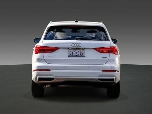 2022 Audi Q3 40 Premium