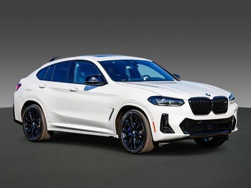 2023 BMW X4 M40i