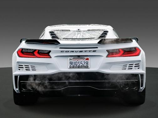 2025 Chevrolet Corvette E-Ray