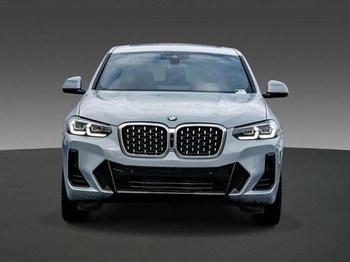 2022 BMW X4 xDrive30i