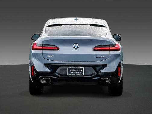 2022 BMW X4 xDrive30i