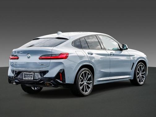 2022 BMW X4 xDrive30i