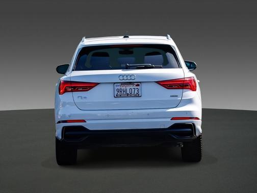 2023 Audi Q3 45 S line Premium