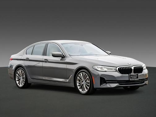 2021 BMW 530 i
