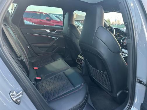 2025 Audi RS 6 Avant 4.0T