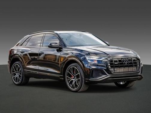 2021 Audi Q8 55 Premium Plus