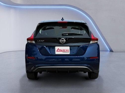 2025 Nissan Leaf S