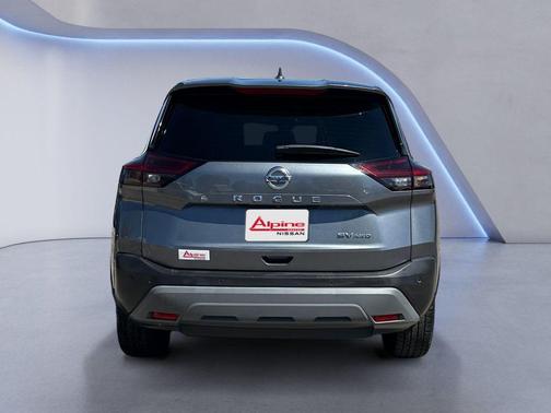 Gun Metallic 2021 Nissan Rogue SV