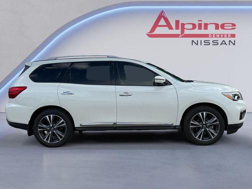 2019 Nissan Pathfinder Platinum