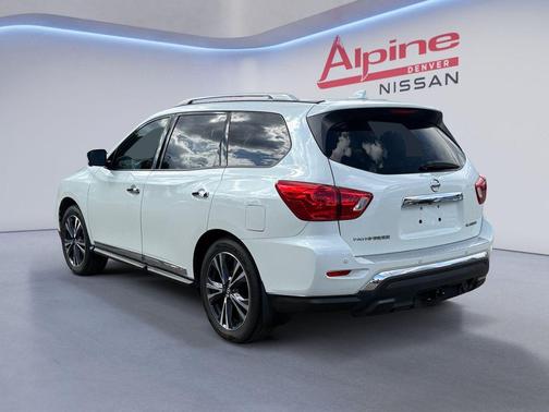 2019 Nissan Pathfinder Platinum