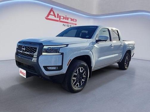 2025 Nissan Frontier SL