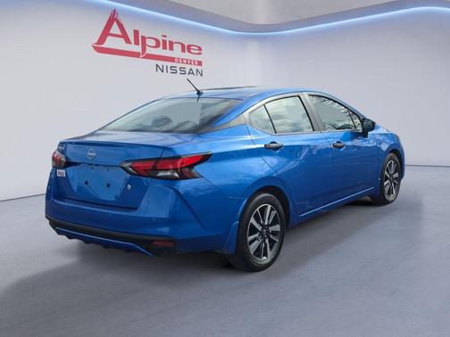 2024 Nissan Versa 1.6 S