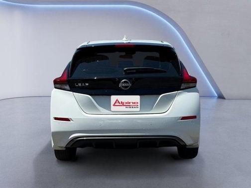 2025 Nissan Leaf S