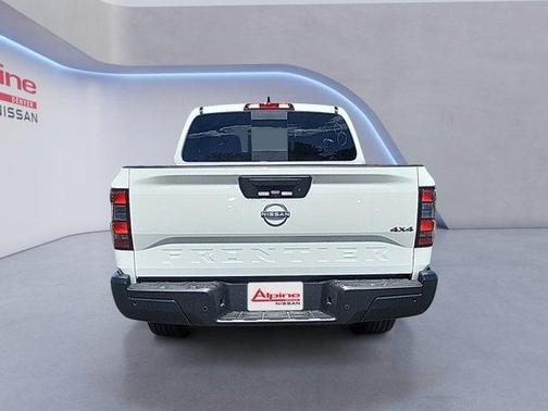 2025 Nissan Frontier S
