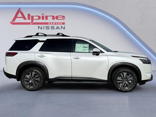 2025 Nissan Pathfinder SV 4WD