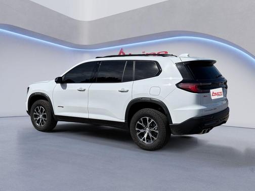 2024 GMC Acadia AWD AT4