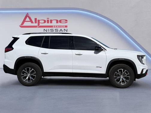 2024 GMC Acadia AWD AT4