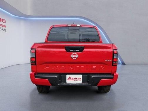 2025 Nissan Frontier SV