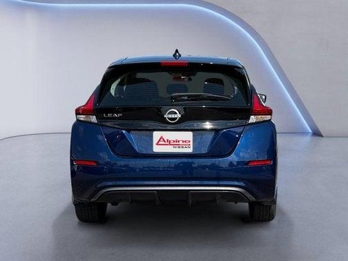 2025 Nissan Leaf S