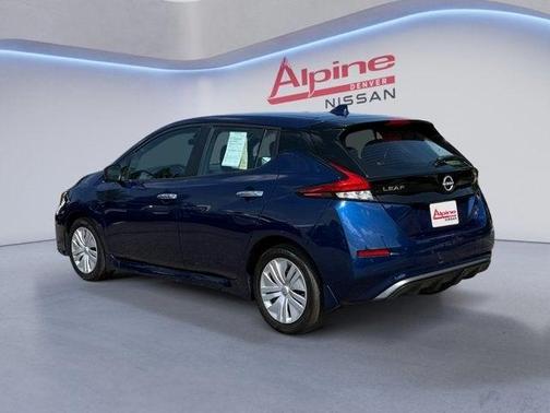 2025 Nissan Leaf S