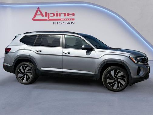 2024 Volkswagen Atlas 2.0T SE w/Technology 4MOTION