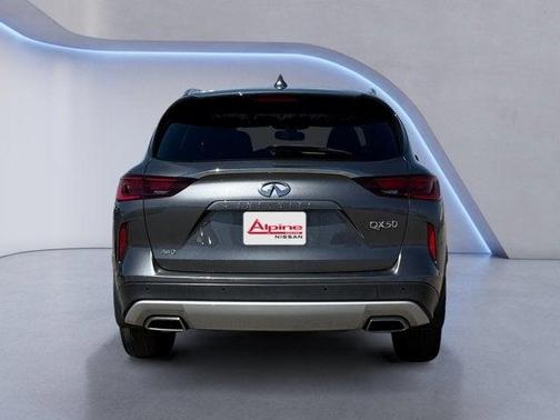 2022 INFINITI QX50 Luxe