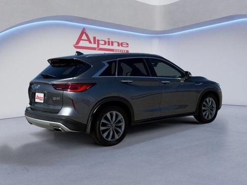 2022 INFINITI QX50 Luxe