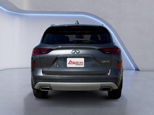 2022 INFINITI QX50 Luxe